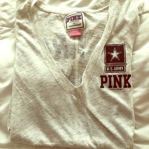VS PINK T-shirt